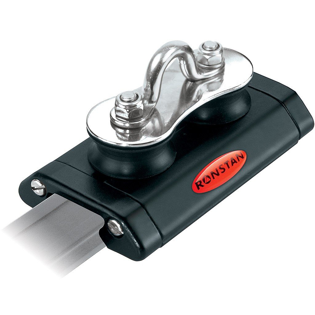 Sínkocsi Ronstan RC11910, kengyellel és 2 terelőcsigával – RC11910, 85 × 47 mm