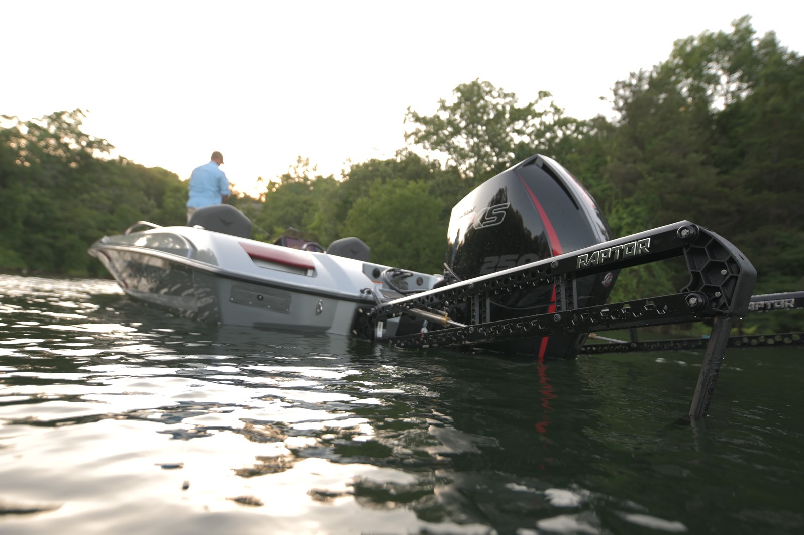 Minn Kota Raptor 8 sekélyvízi horgony (fekete, 2,4 m, Active Anchoring)